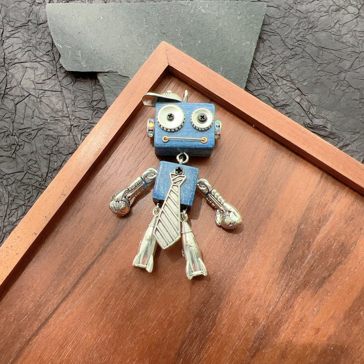 ANGELA PENDANT