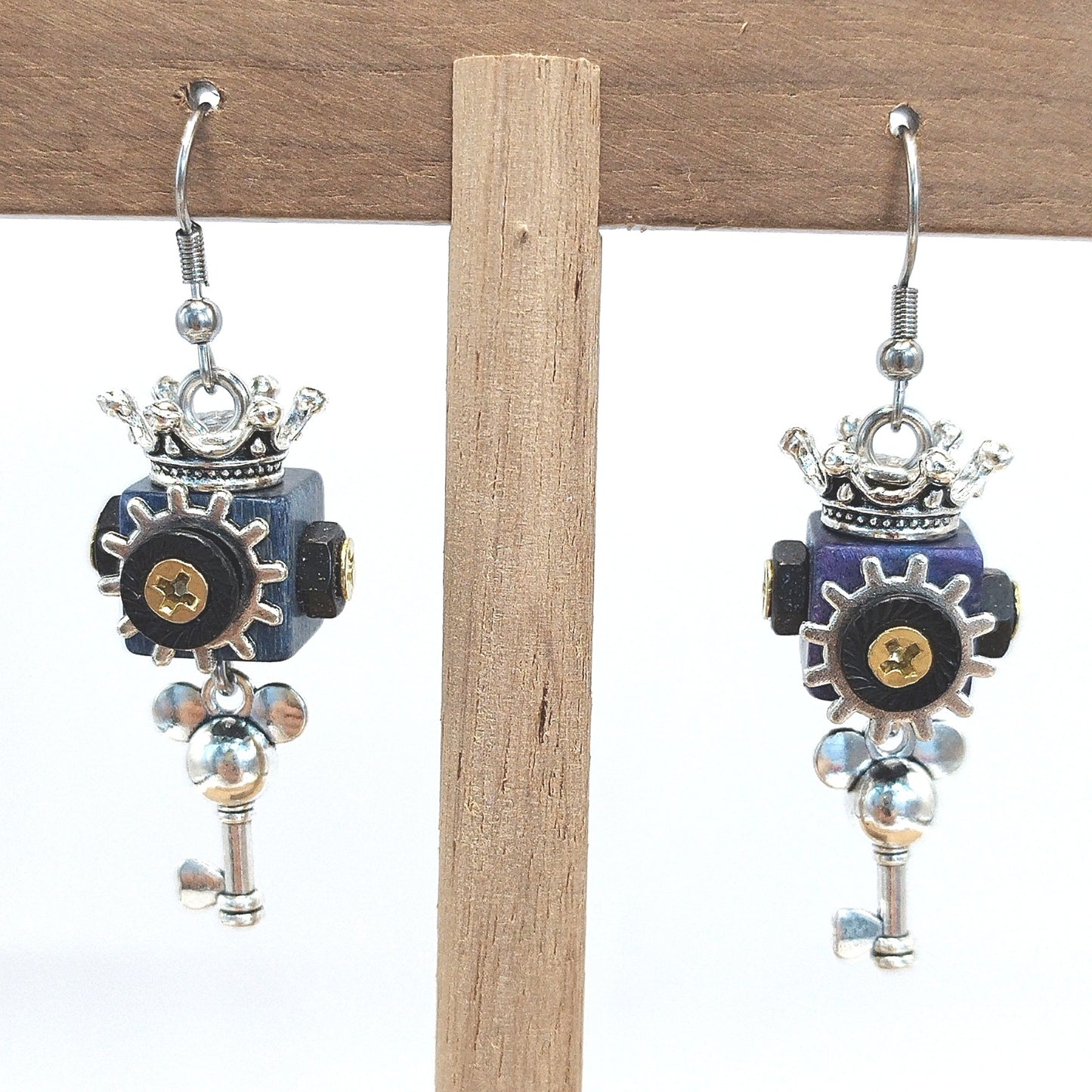 LRIS EARRINGS