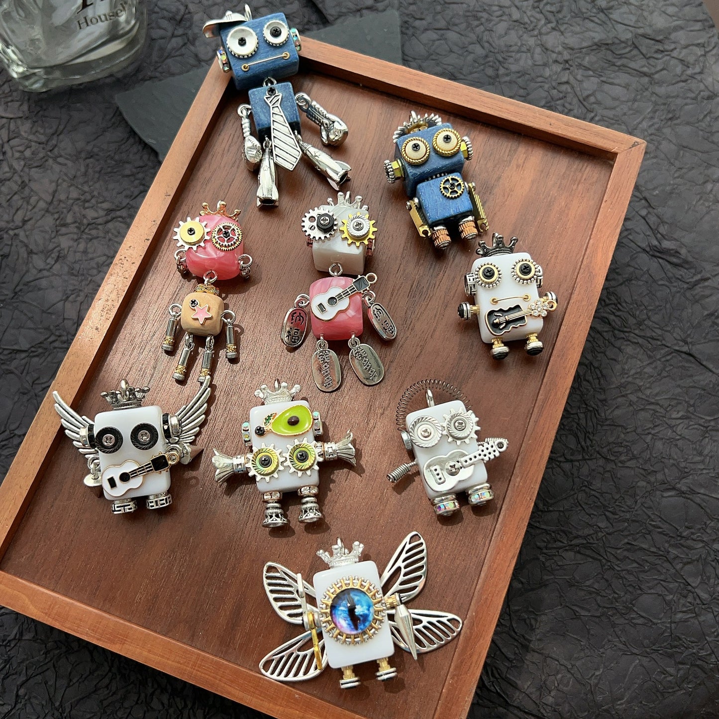 ANGELA PENDANT