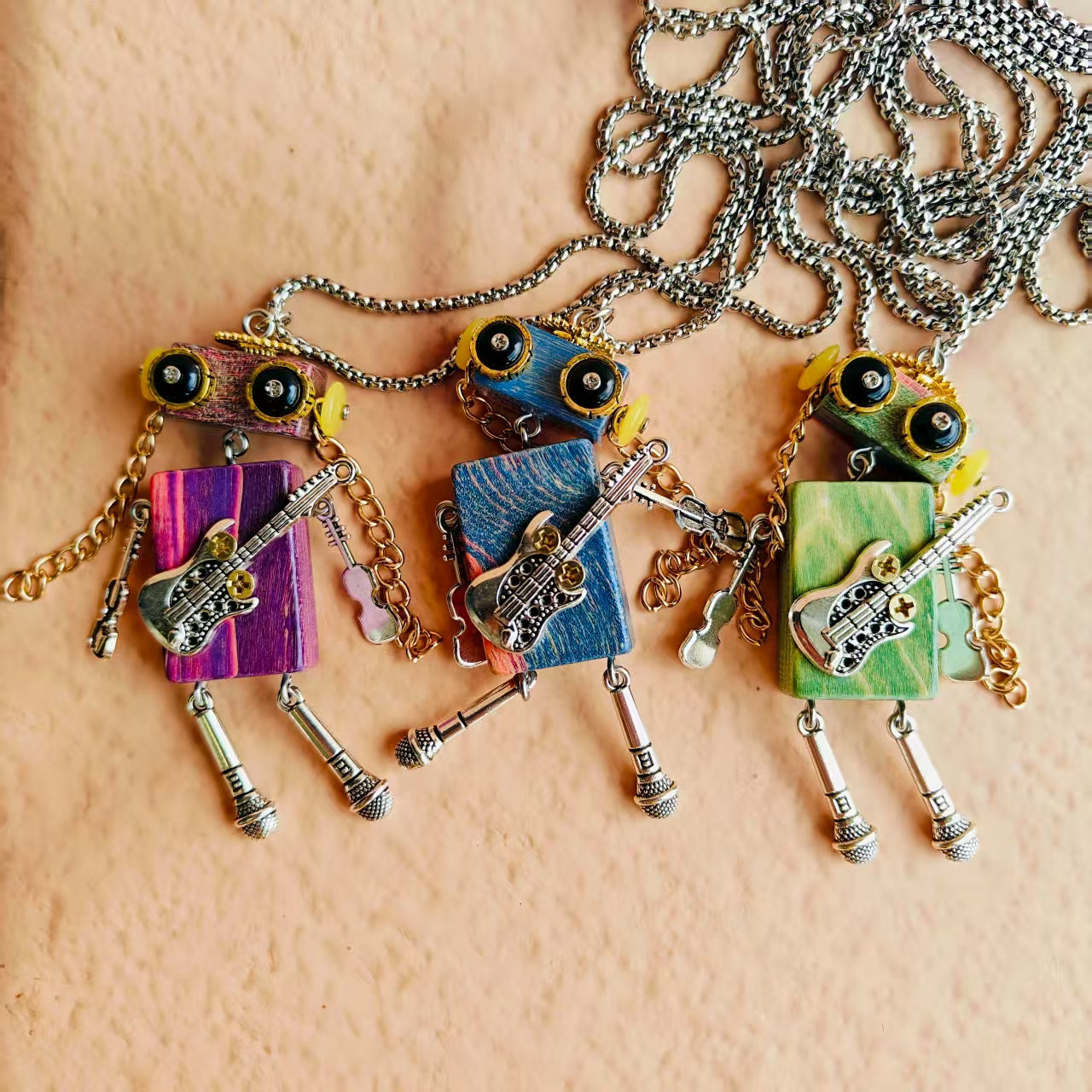 ALANI PENDANT