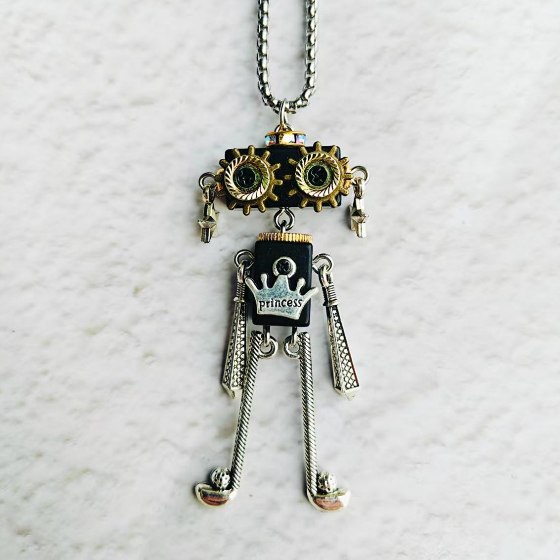 GOLFER PENDANT