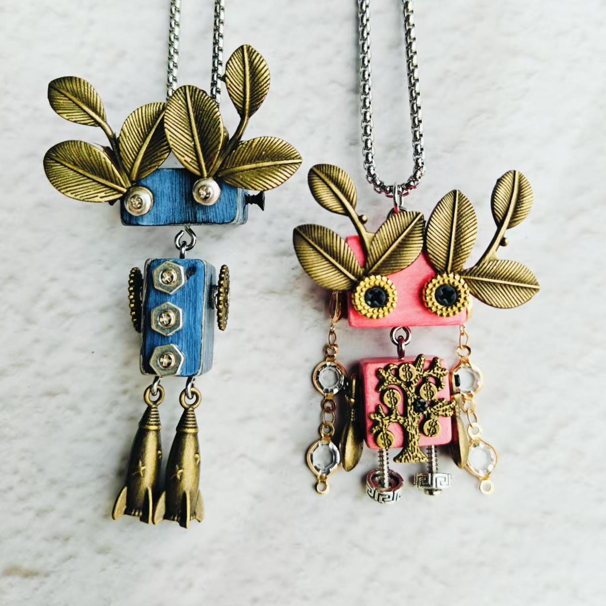 THETA PENDANT