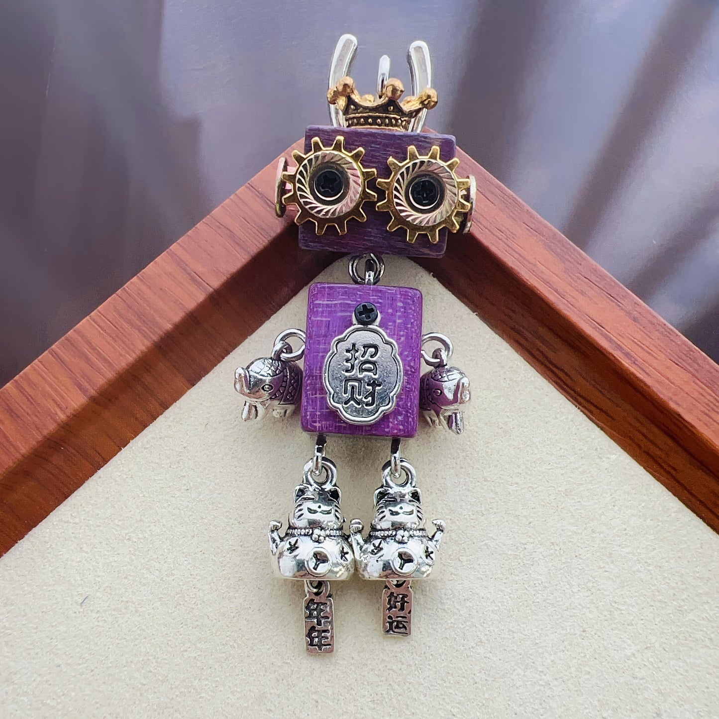 EARTHA PENDANT