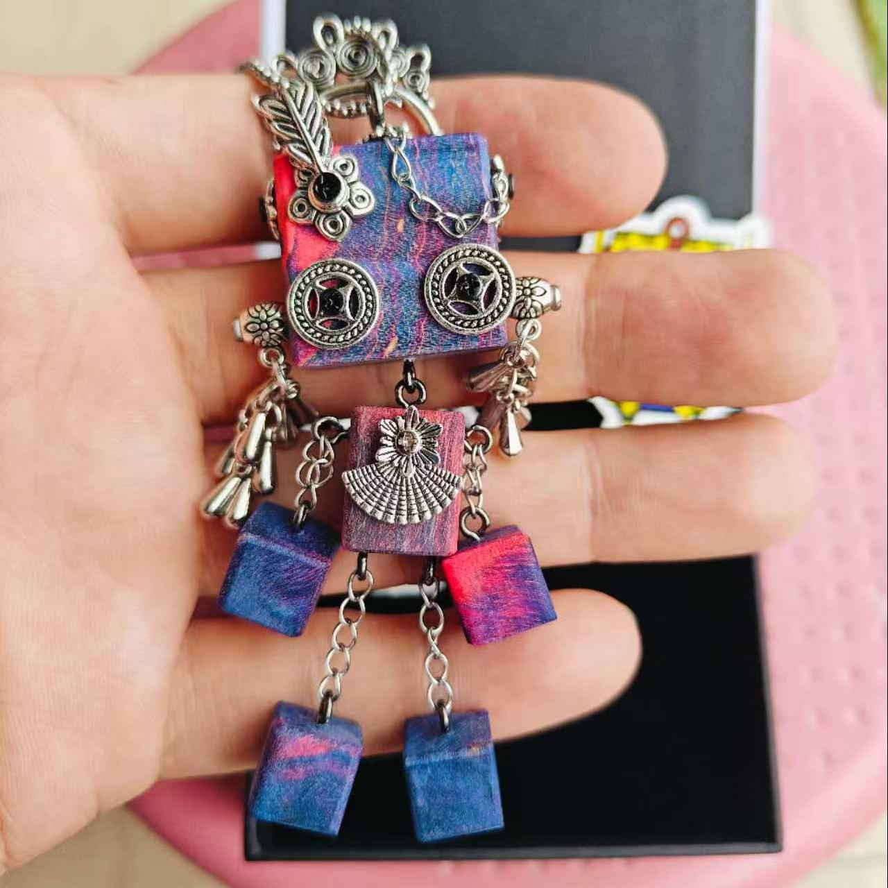 EIF PENDANT