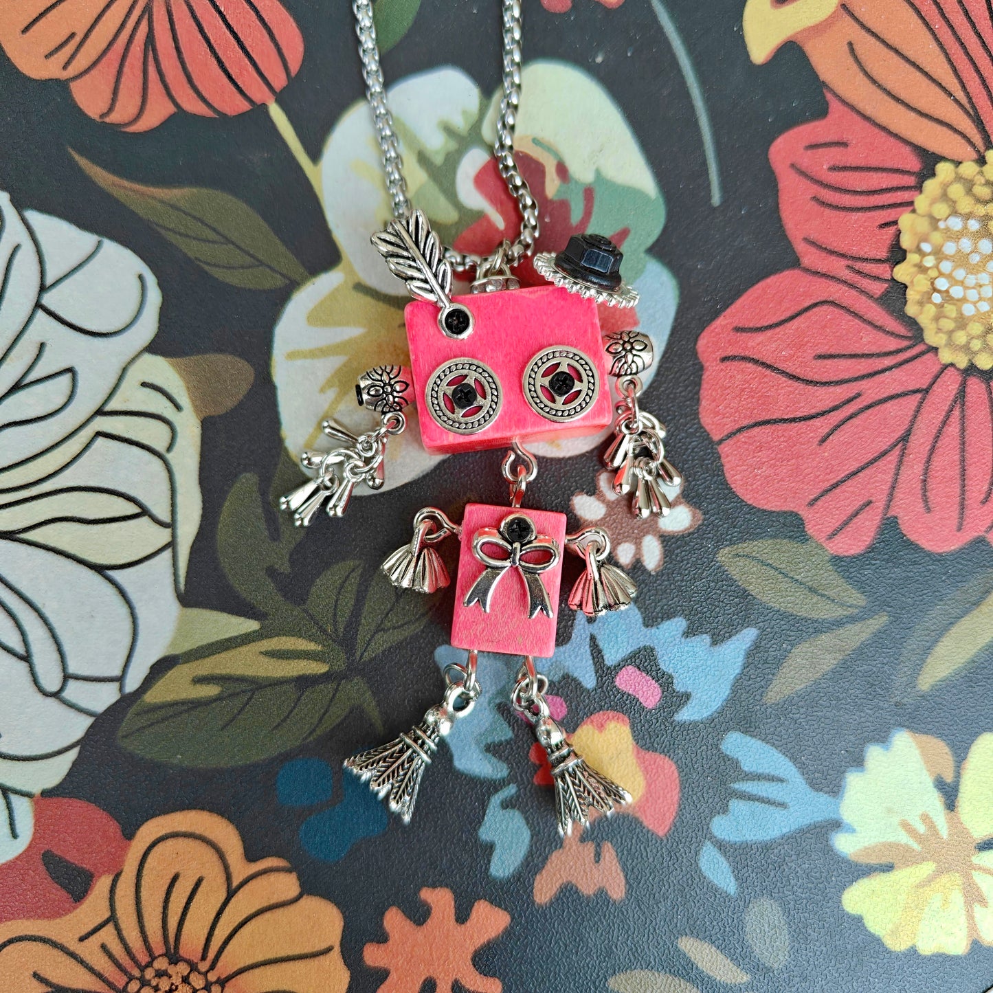 AMY PENDANT