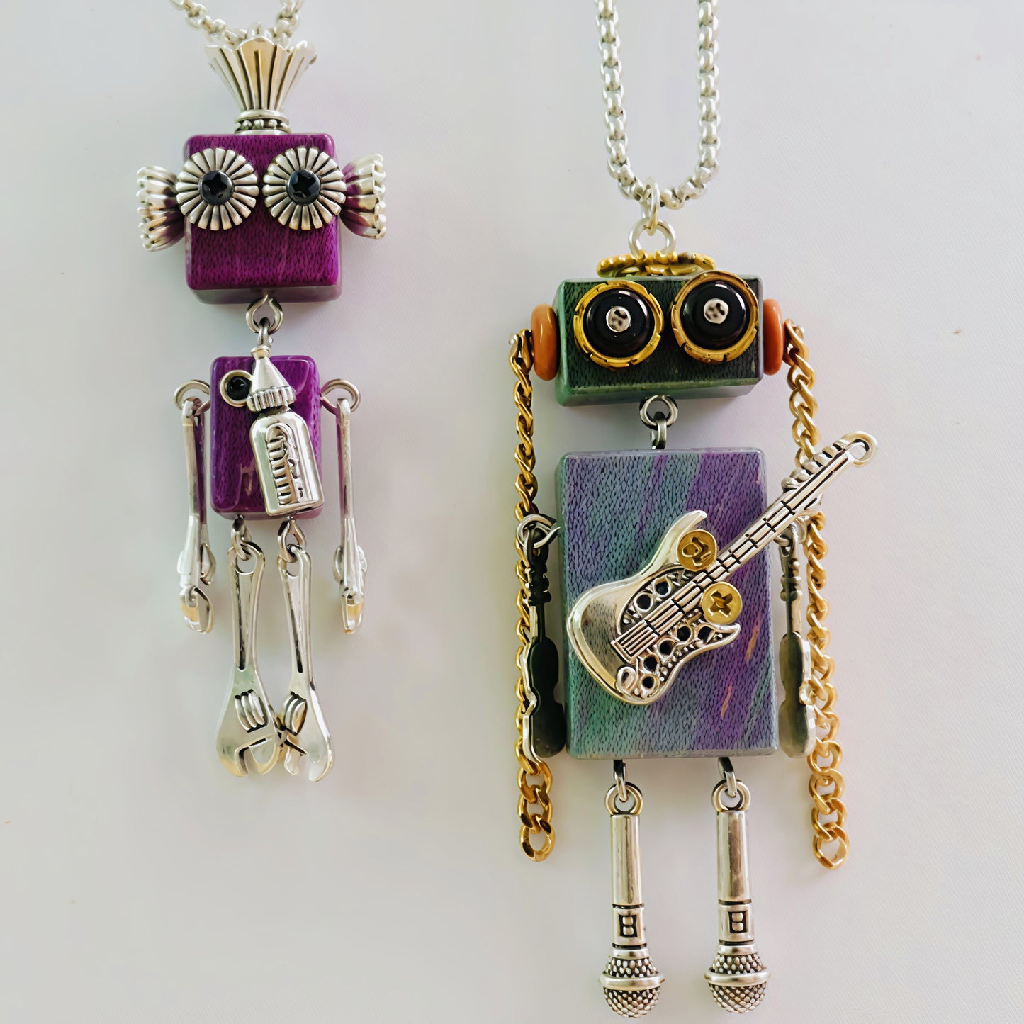 CAROI PENDANT