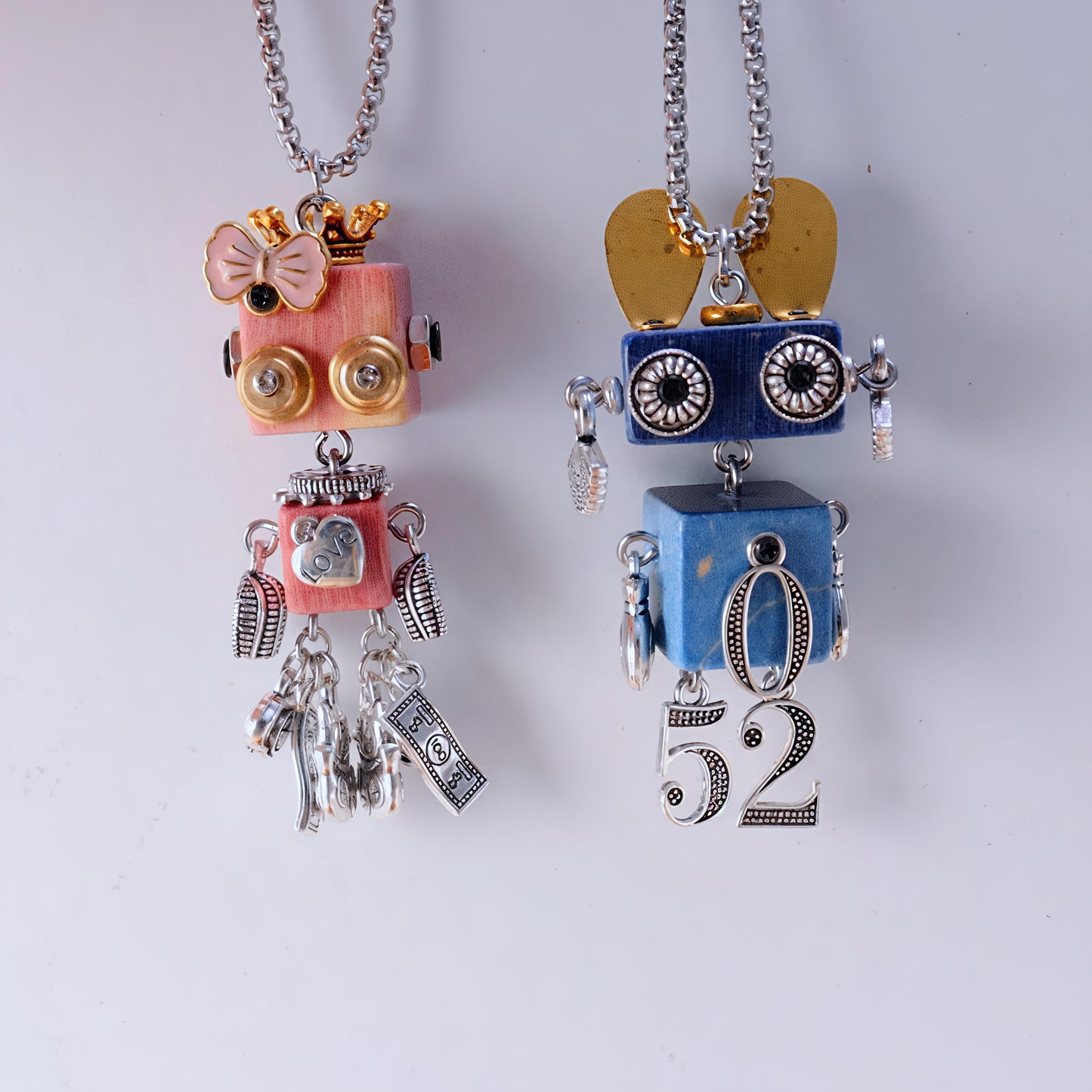OWLERY PENDANT