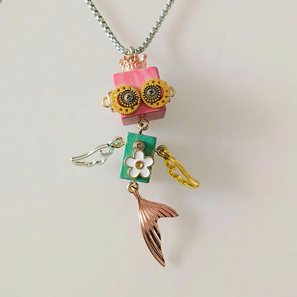 SHEILA PENDANT