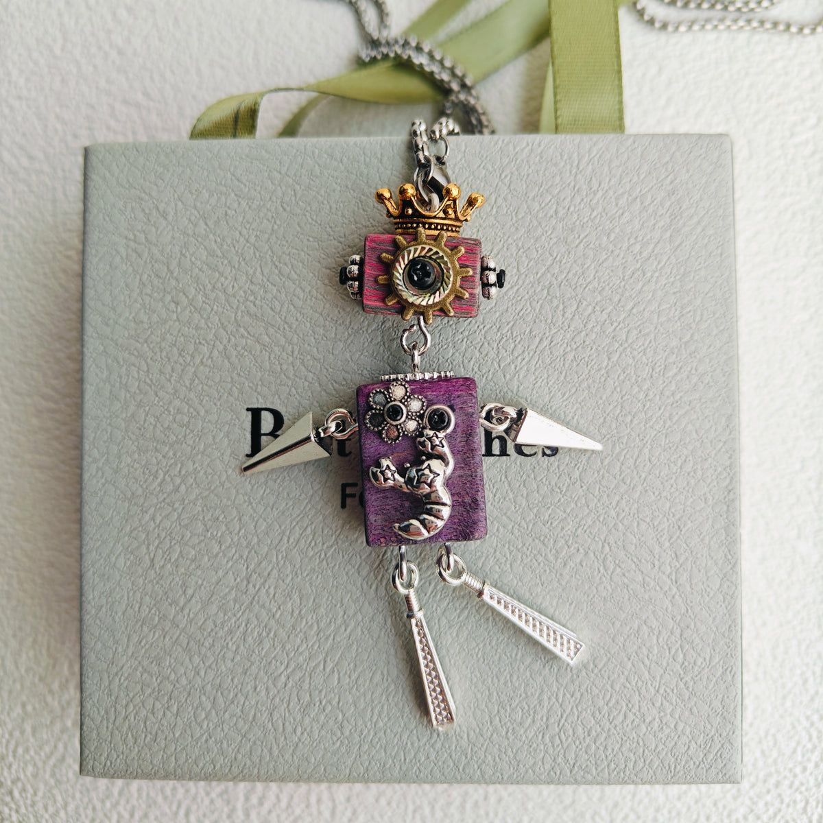SCORPIO PENDANT