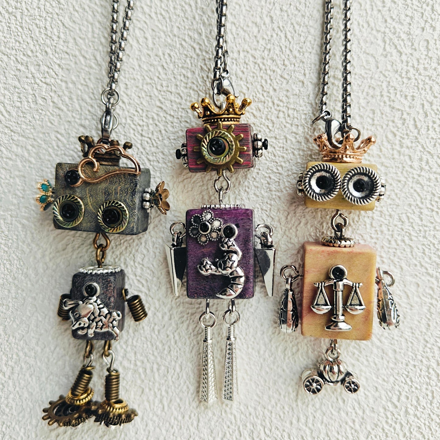 12 ZODIAC SIGNS PENDANT SERIES