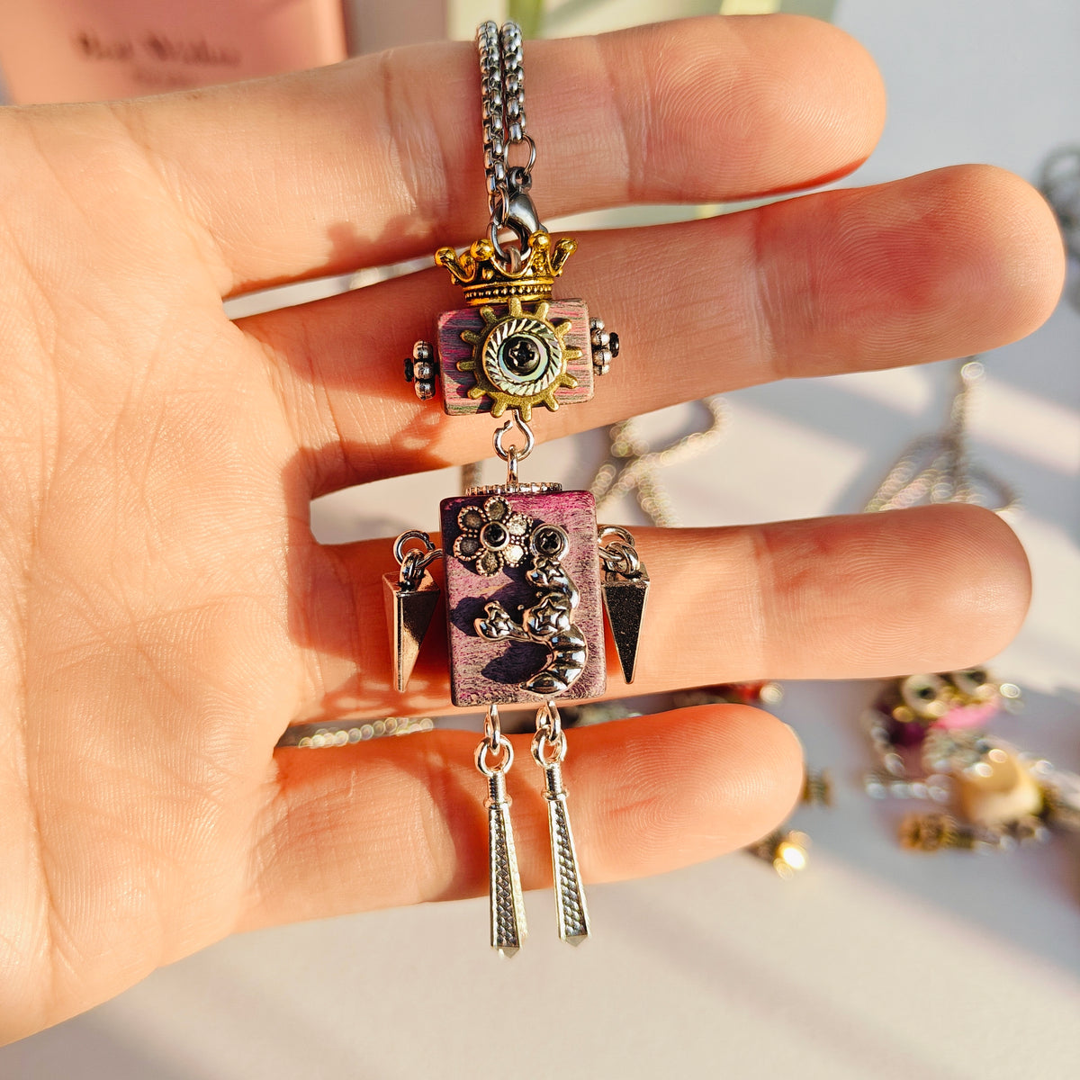 SCORPIO PENDANT