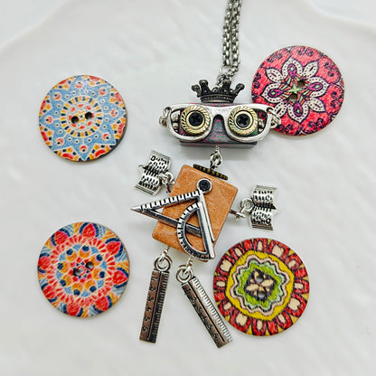 MUSIC TEACHER PENDANT