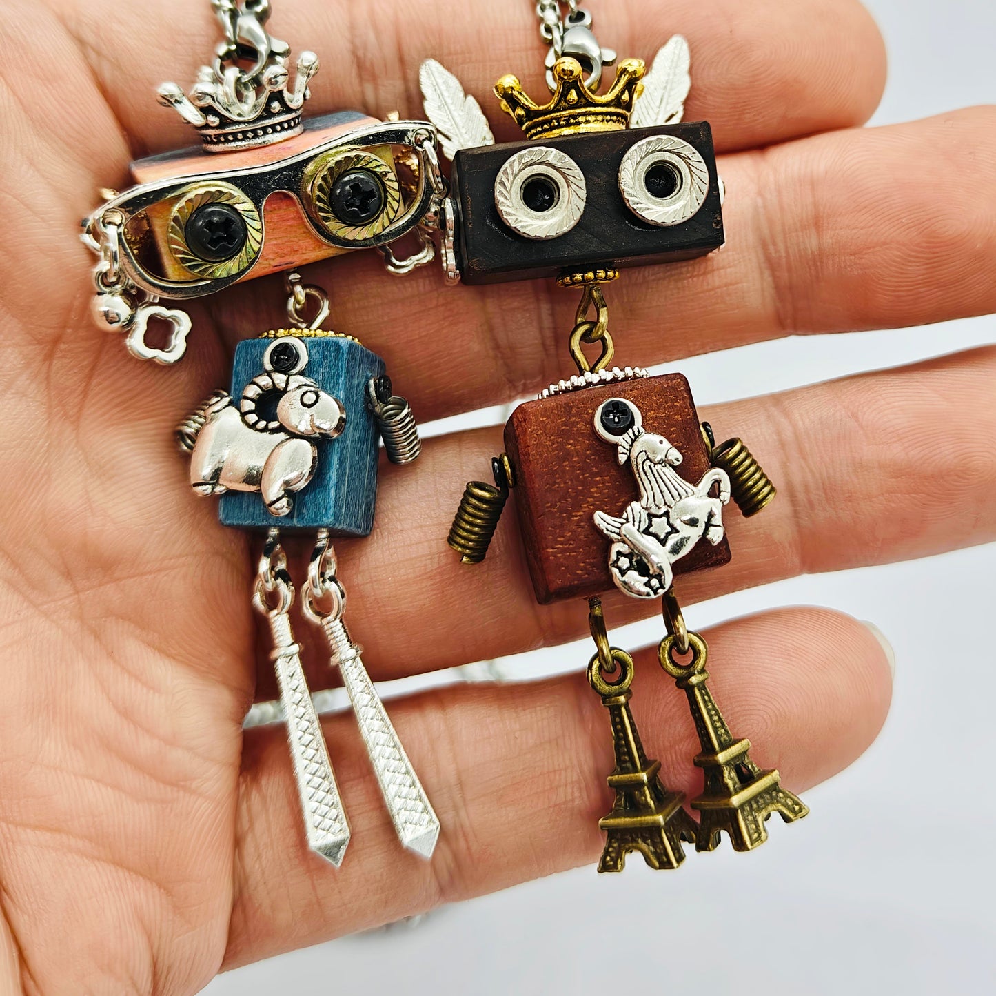 12 ZODIAC SIGNS PENDANT SERIES