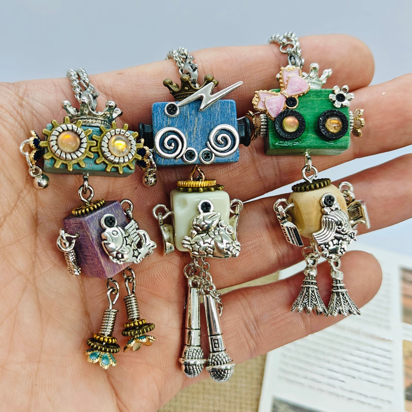 12 ZODIAC SIGNS PENDANT SERIES