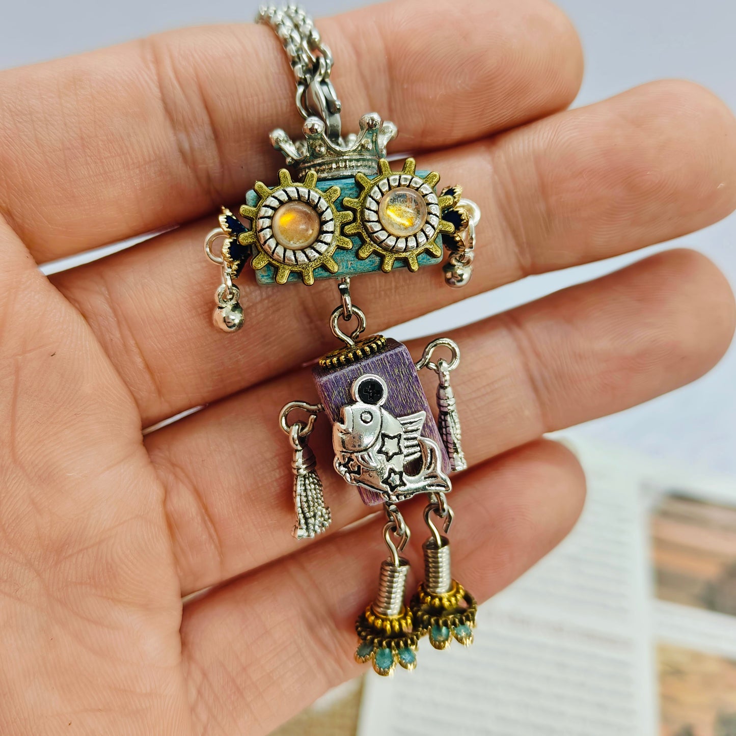 PISCES PENDANT