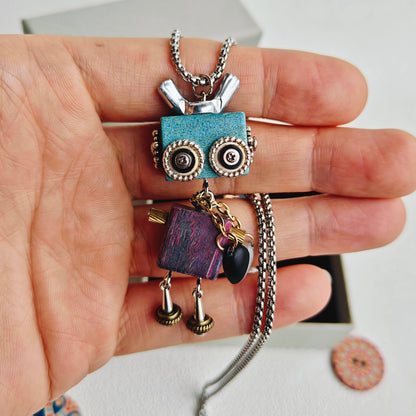 NANCY PENDANT