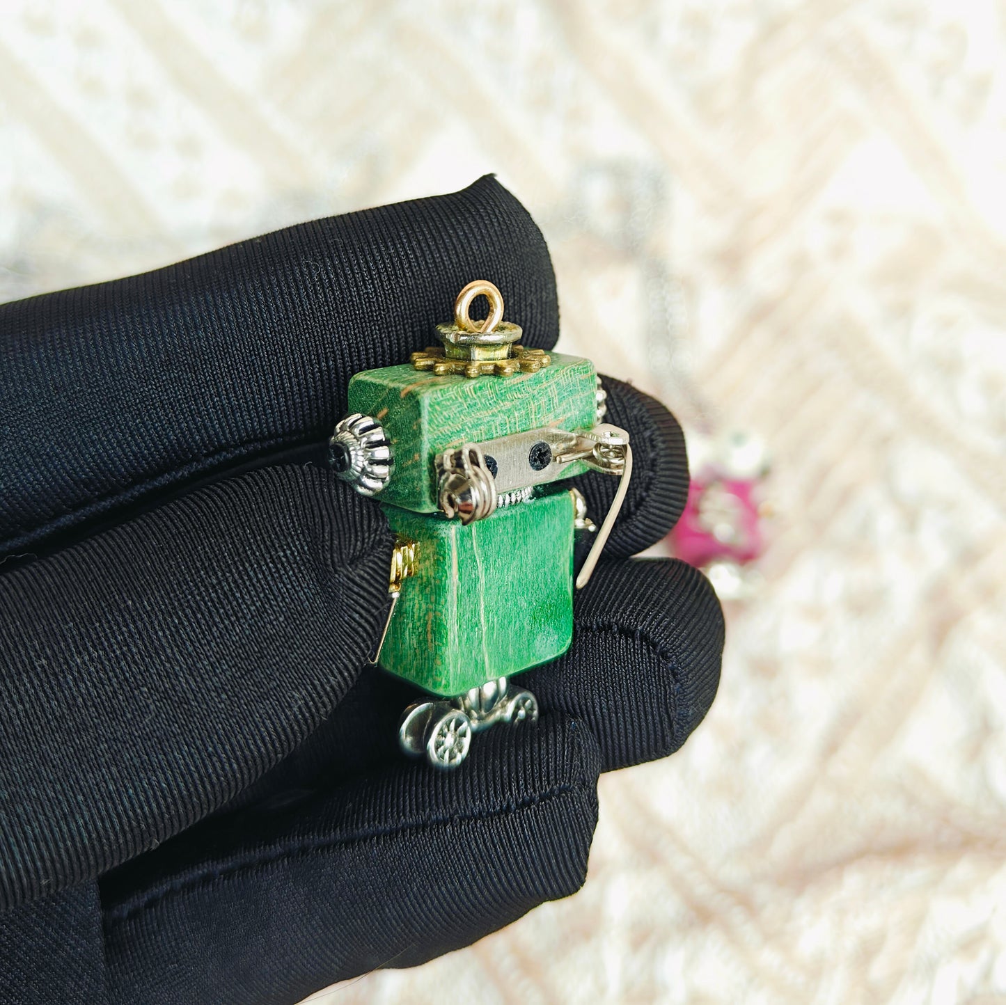 INGRID PENDANT/BROOCH