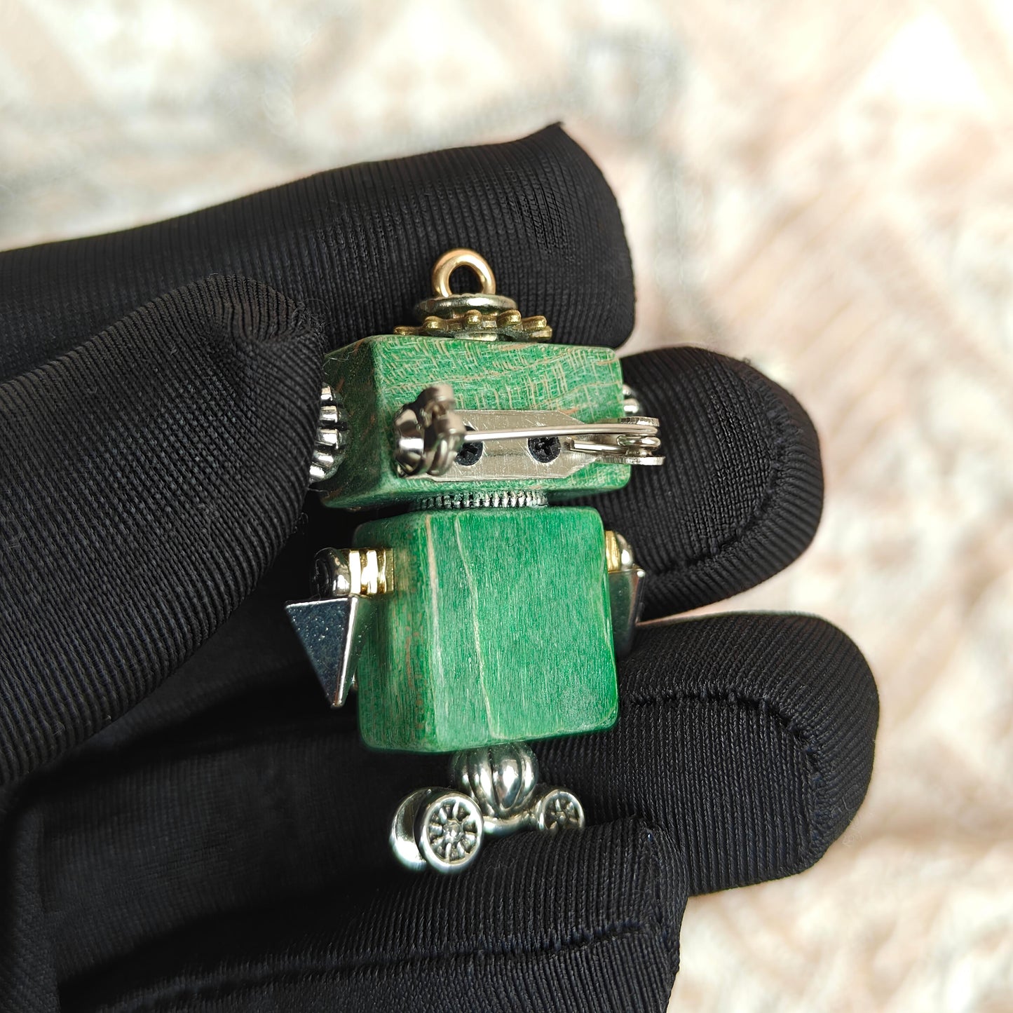 INGRID PENDANT/BROOCH