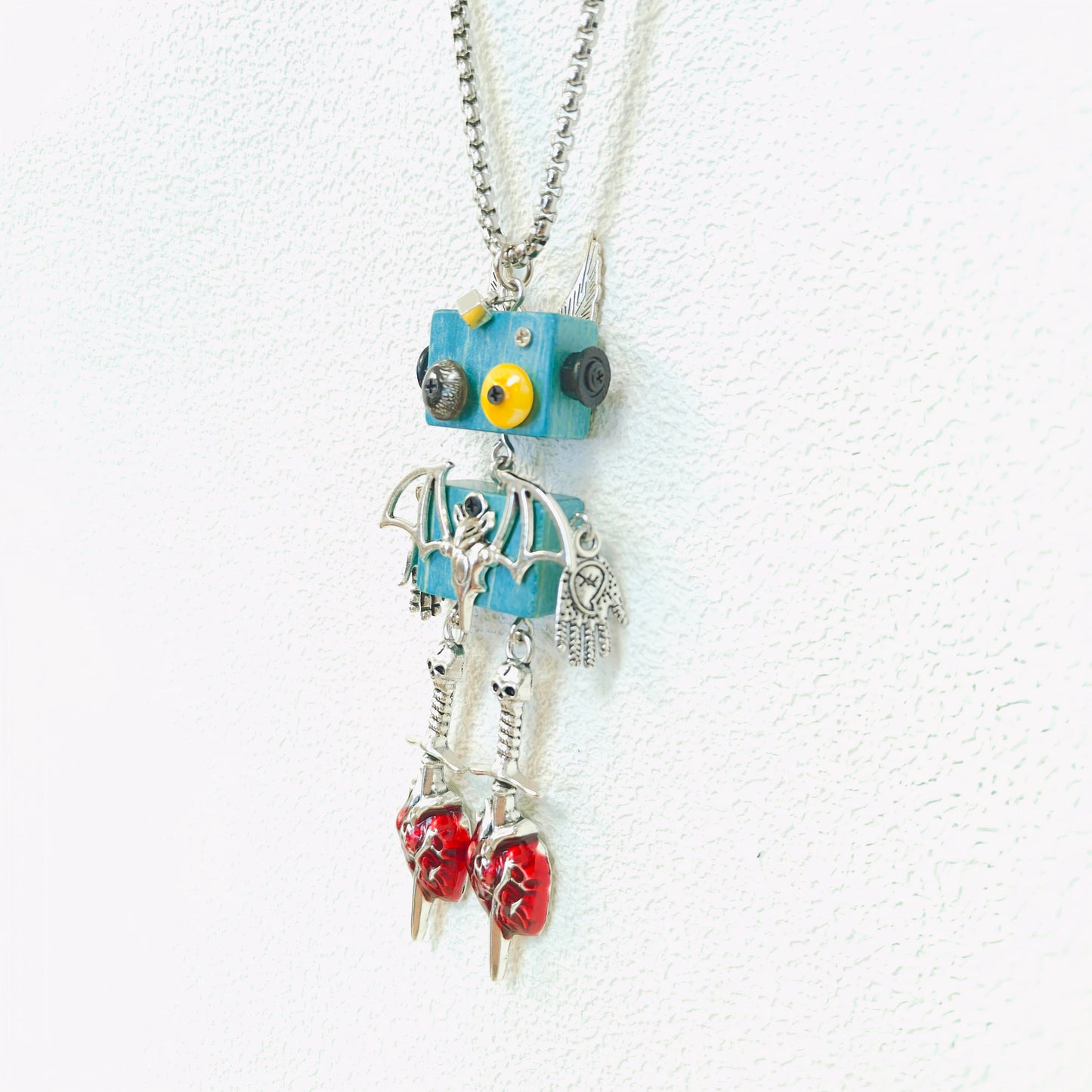 HILDA PENDANT