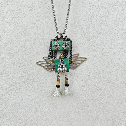 CHLOE PENDANT