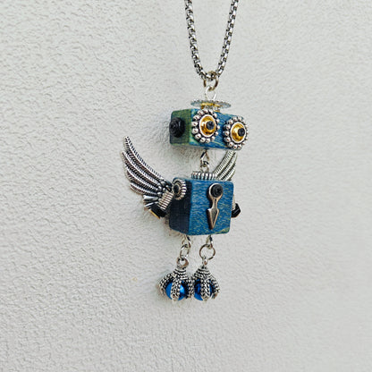 CHLOE PENDANT