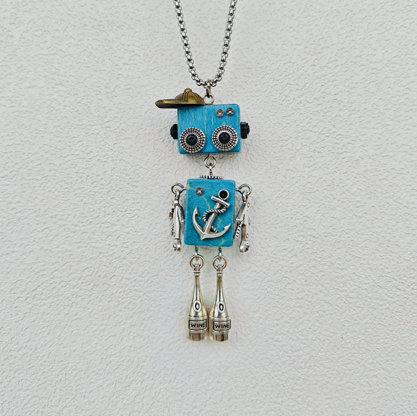 CHLOE PENDANT