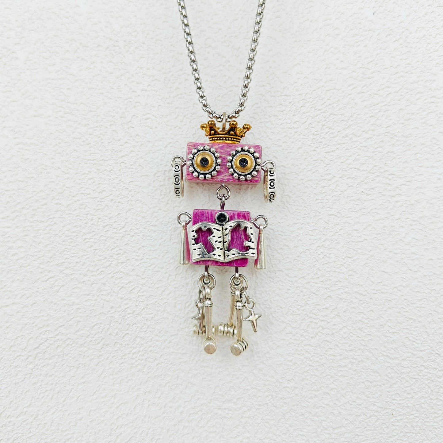 CHLOE PENDANT