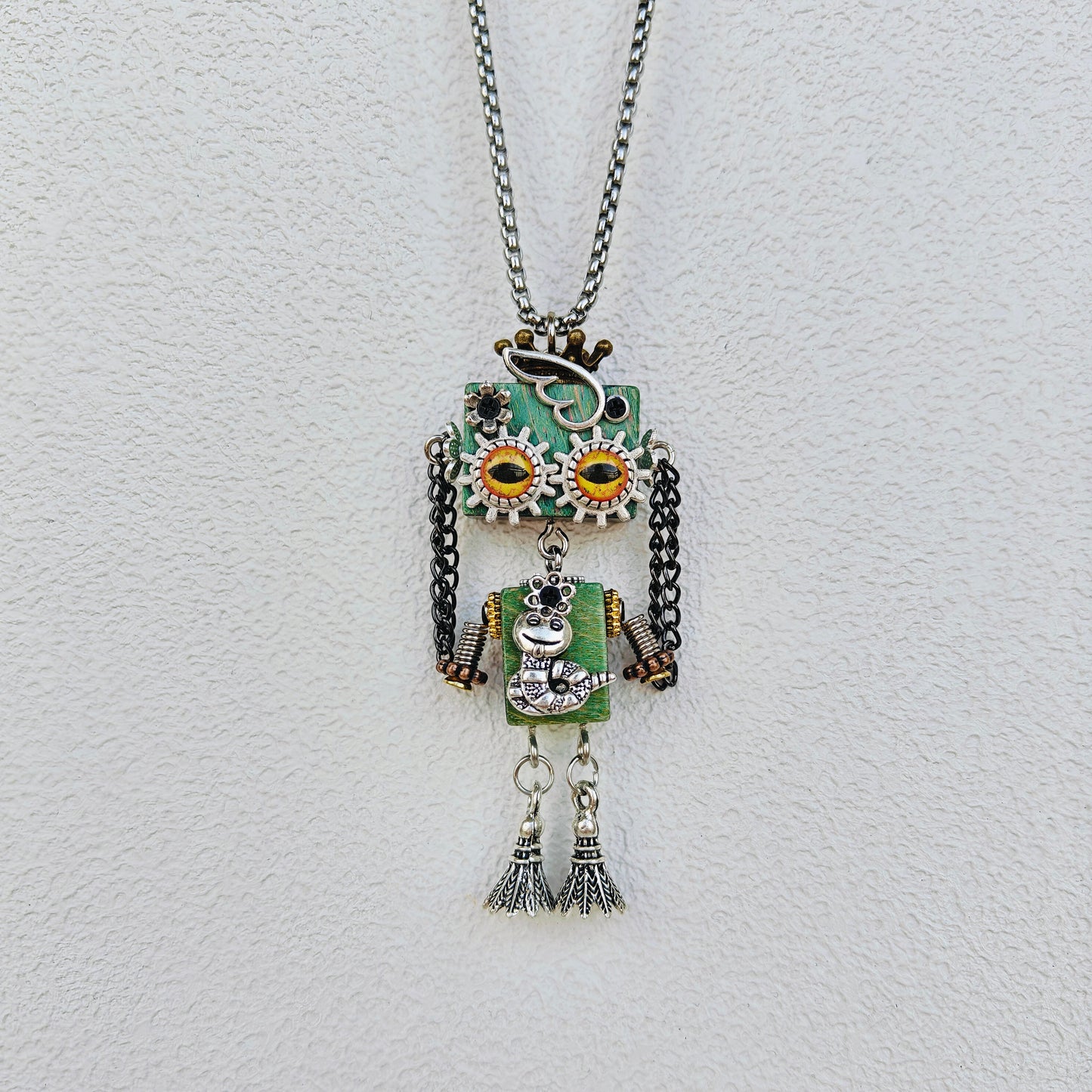 SNAKE PENDANT