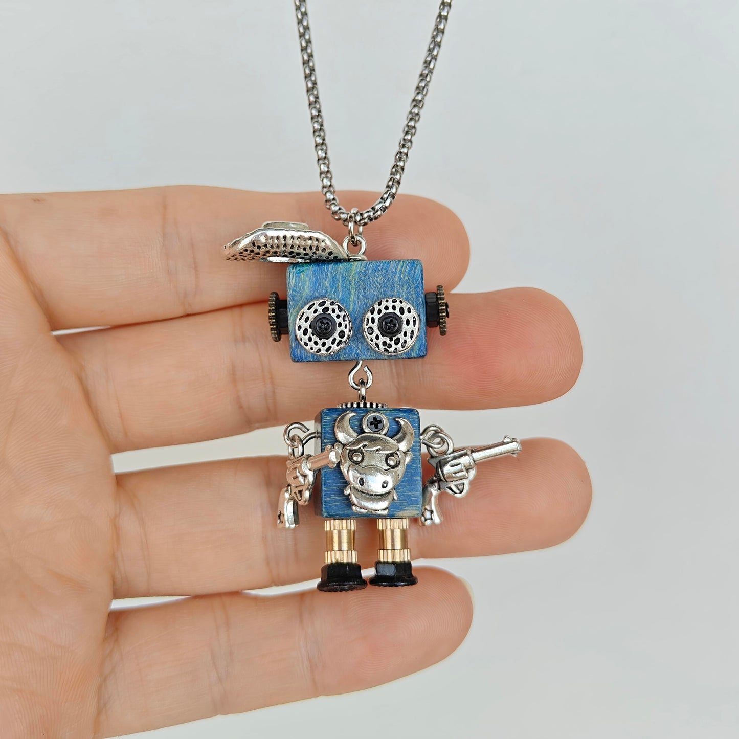 OX PENDANT