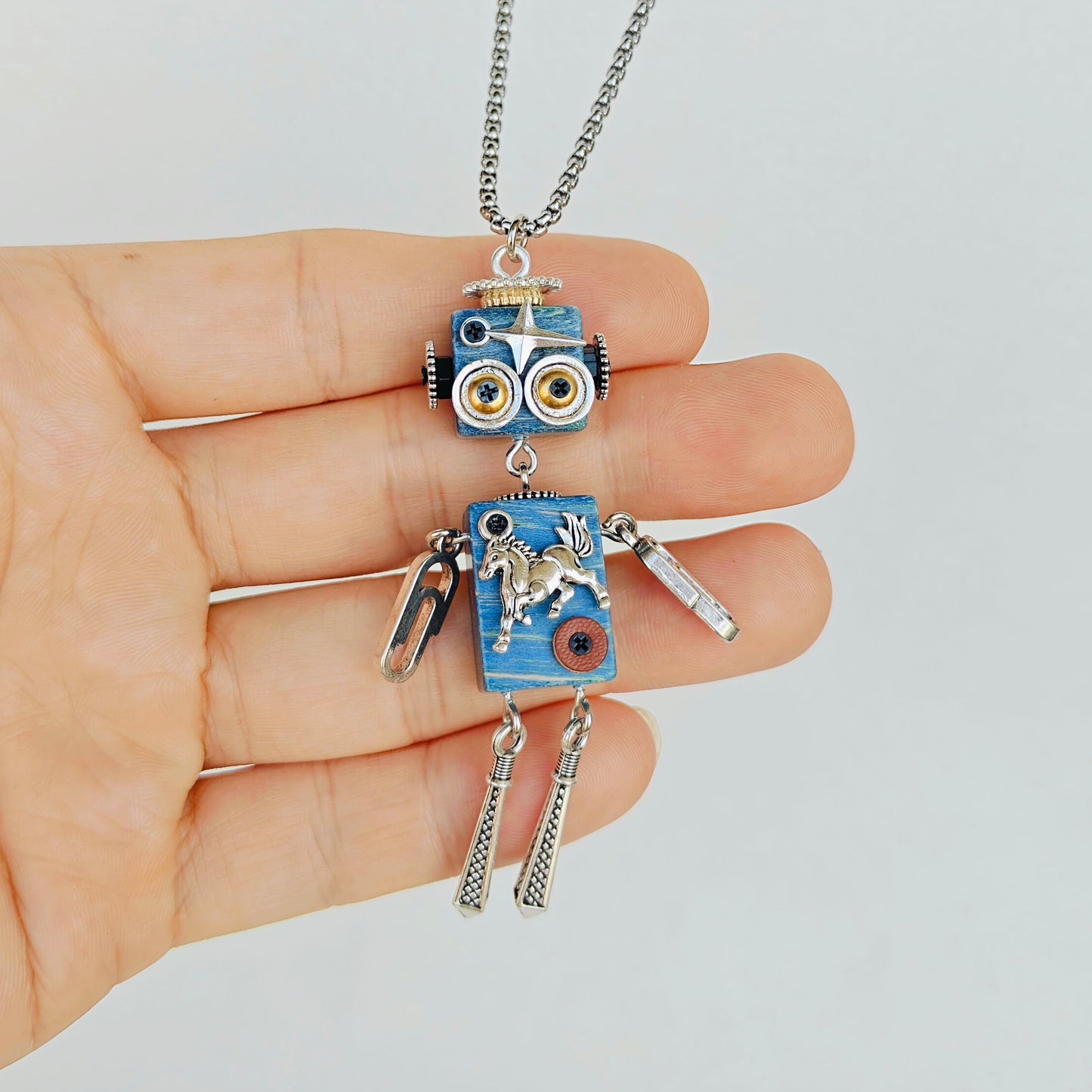 HORSE PENDANT