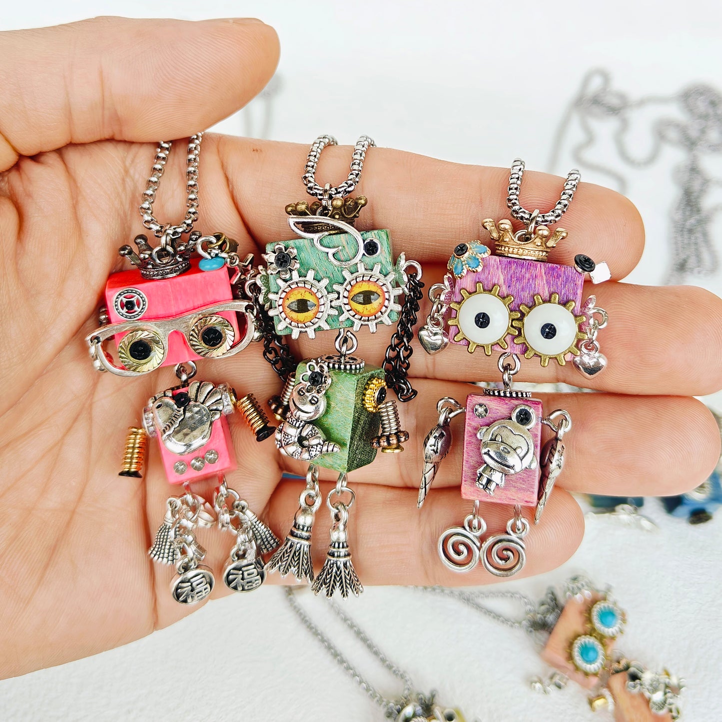 MONKEY PENDANT