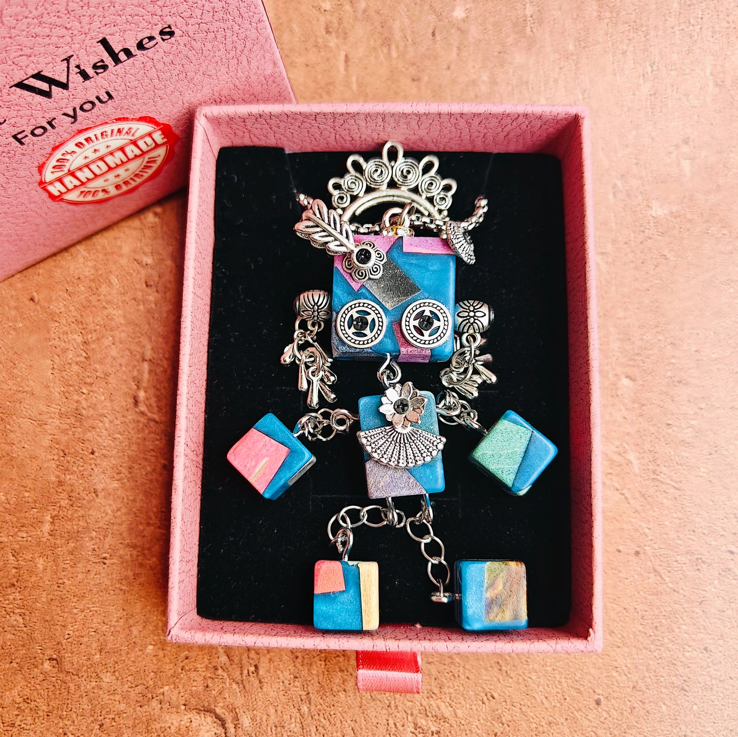 GIGI PENDANT