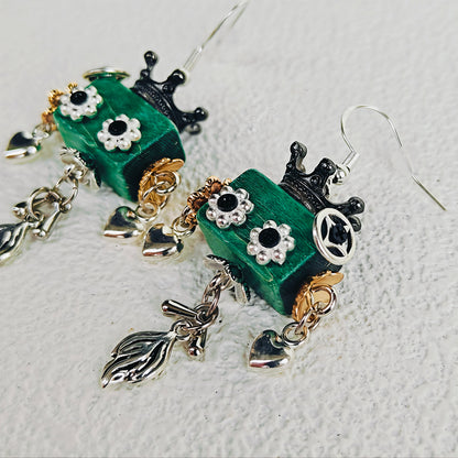 KIKI EARRINGS